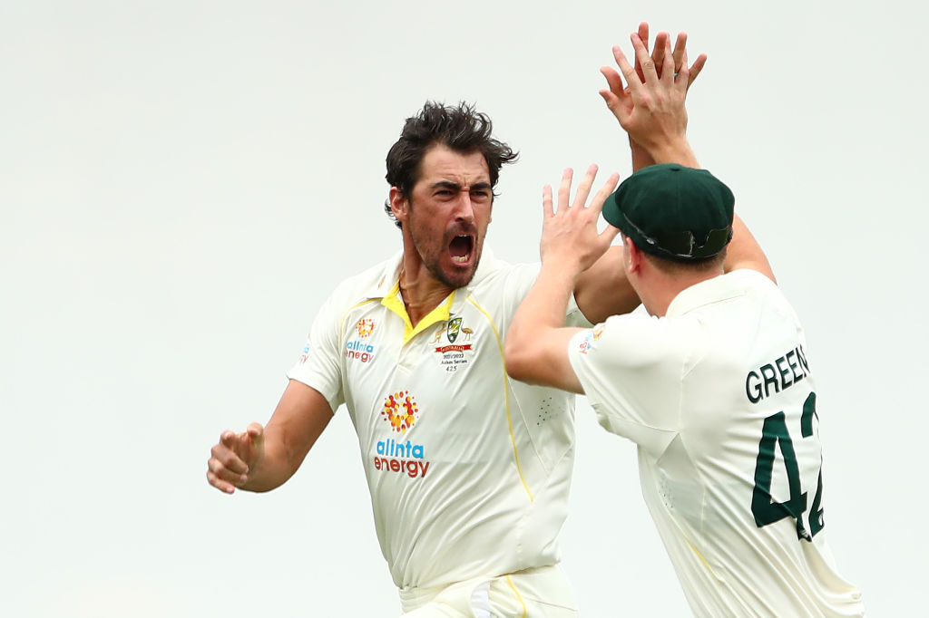 Burns out first ball of Ashes as England struggle to 59-4 at lunch