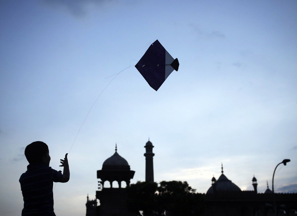 Colourless skies as ban on Basant continues