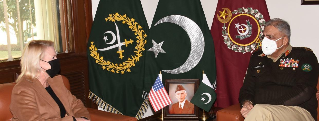 COAS Bajwa meets US diplomat to discuss Afghan situation