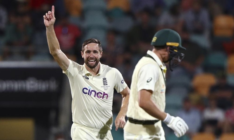 The Ashes: England puts up little fight in final Test