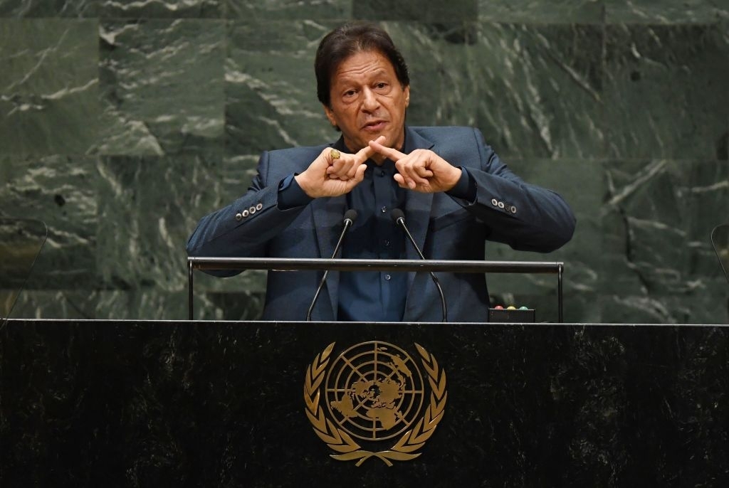 Imran says 'Hindutva' India 'brazenly' violating UN Kashmir resolutions