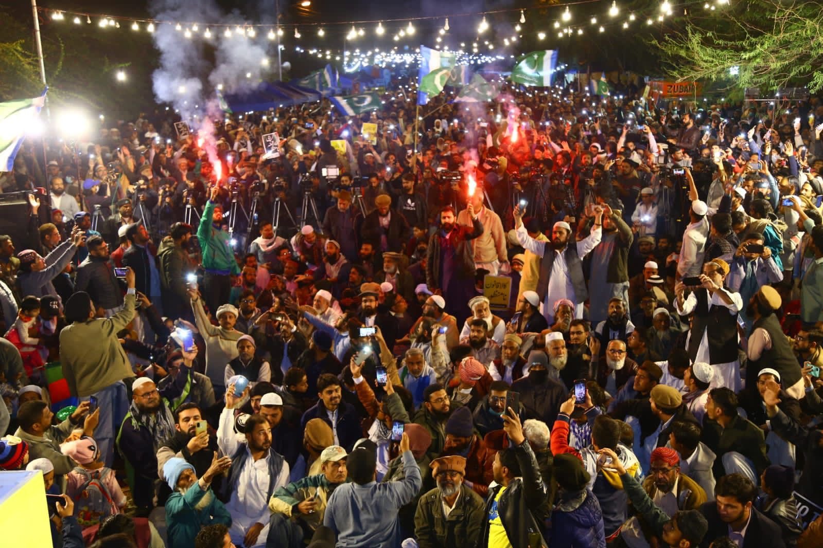 Jamaat hand in glove with PPP on Sindh local govt laws: Zaman