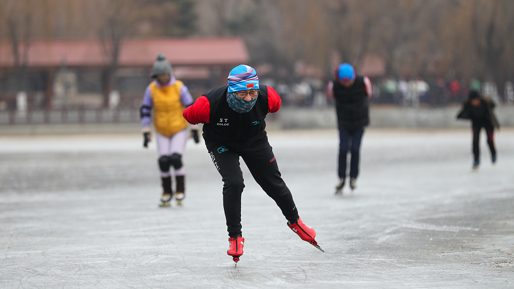 China realizes goal to engage 300m people in winter sports, survey shows
