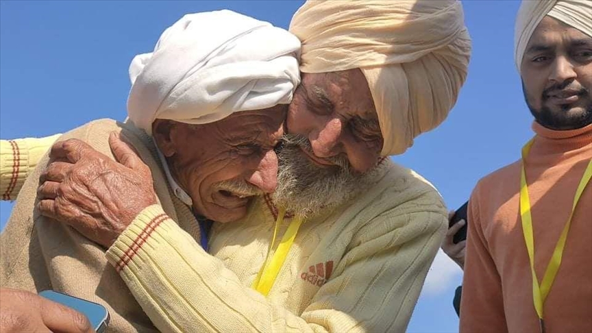 Pakistan allows Indian national to visit brother separated during Partition