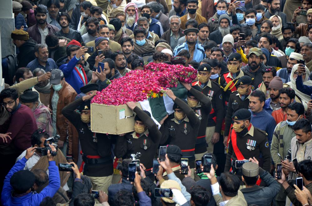 Search for militants after Balochistan attacks enters third day