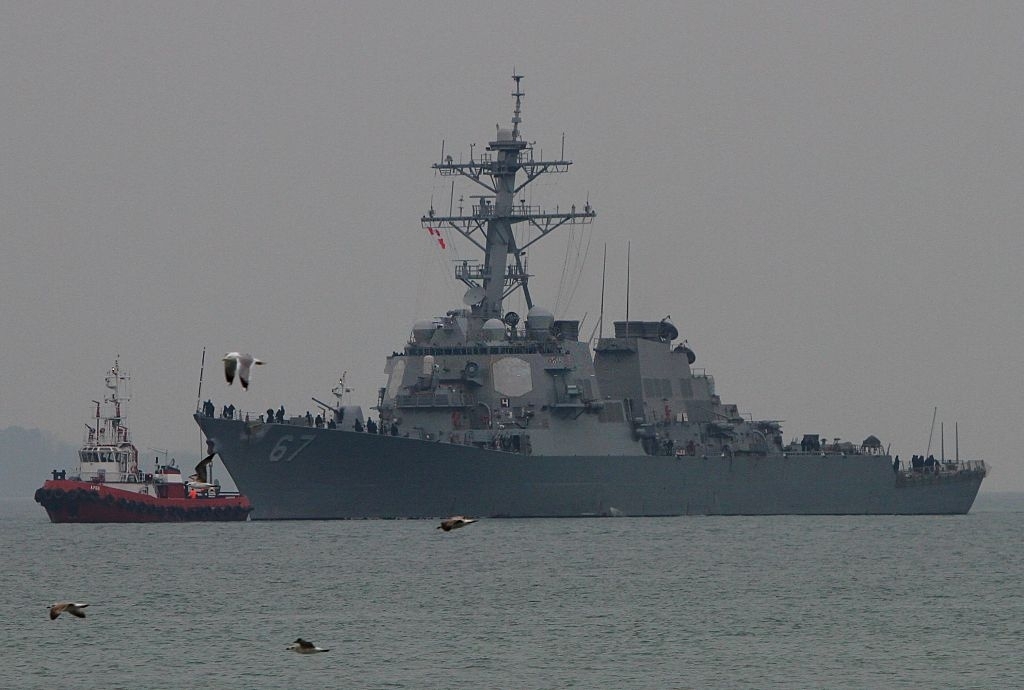 US to send warship, fighter jets to UAE after Houthi attacks
