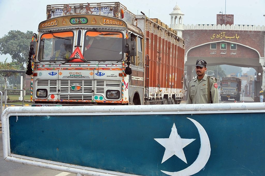 Pak, Afghan commerce ministers meet today as trade shrinks