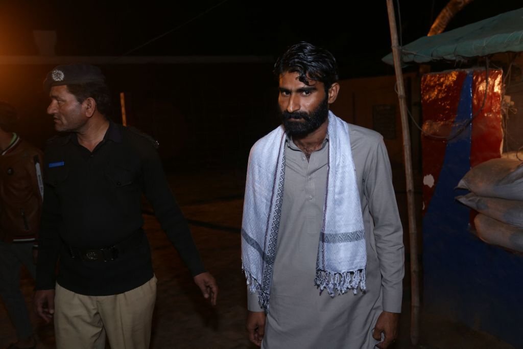 Qandeel Baloch: Brother released over 'honour killing' of social media star