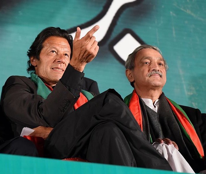 Cracks emerge in Jahangir Tareen group as PM Khan visits Lahore
