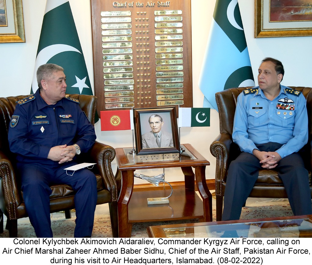Commander Kyrgyz Air Force calls on Air Chief