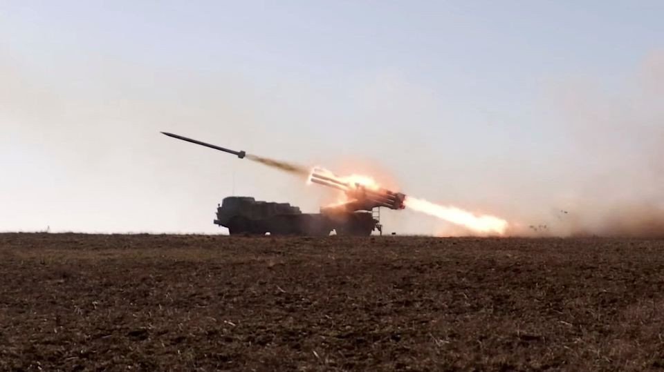 Russia says video shows tanks, military equipment leaving Crimea