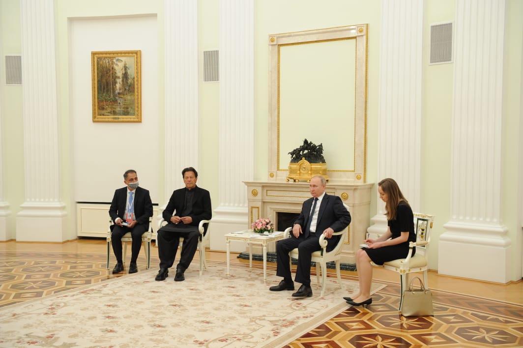 PM Imran regrets Ukraine-Russia tensions, says conflict not in anyone's interest