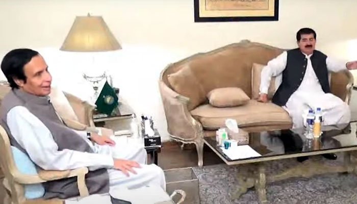 Sanjarani urges Elahi to keep coalition government intact