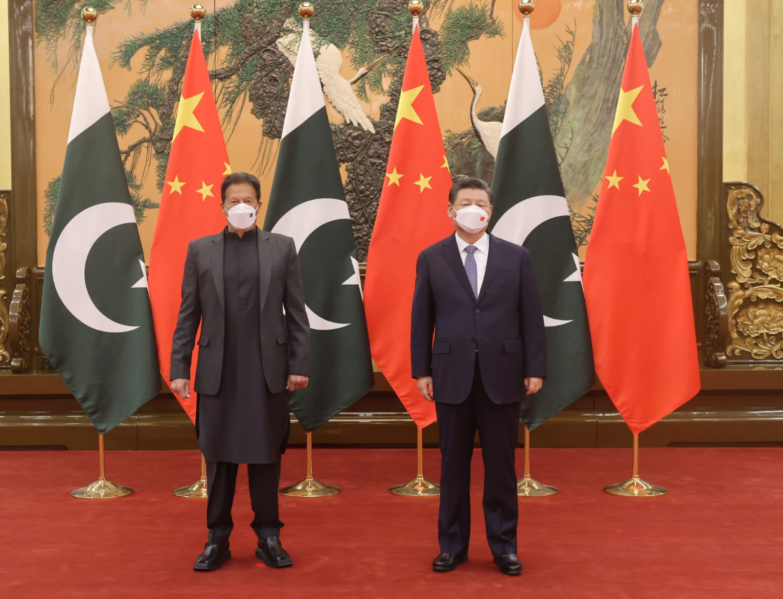 Pakistan, China ink agreements to expand cooperation in all spheres