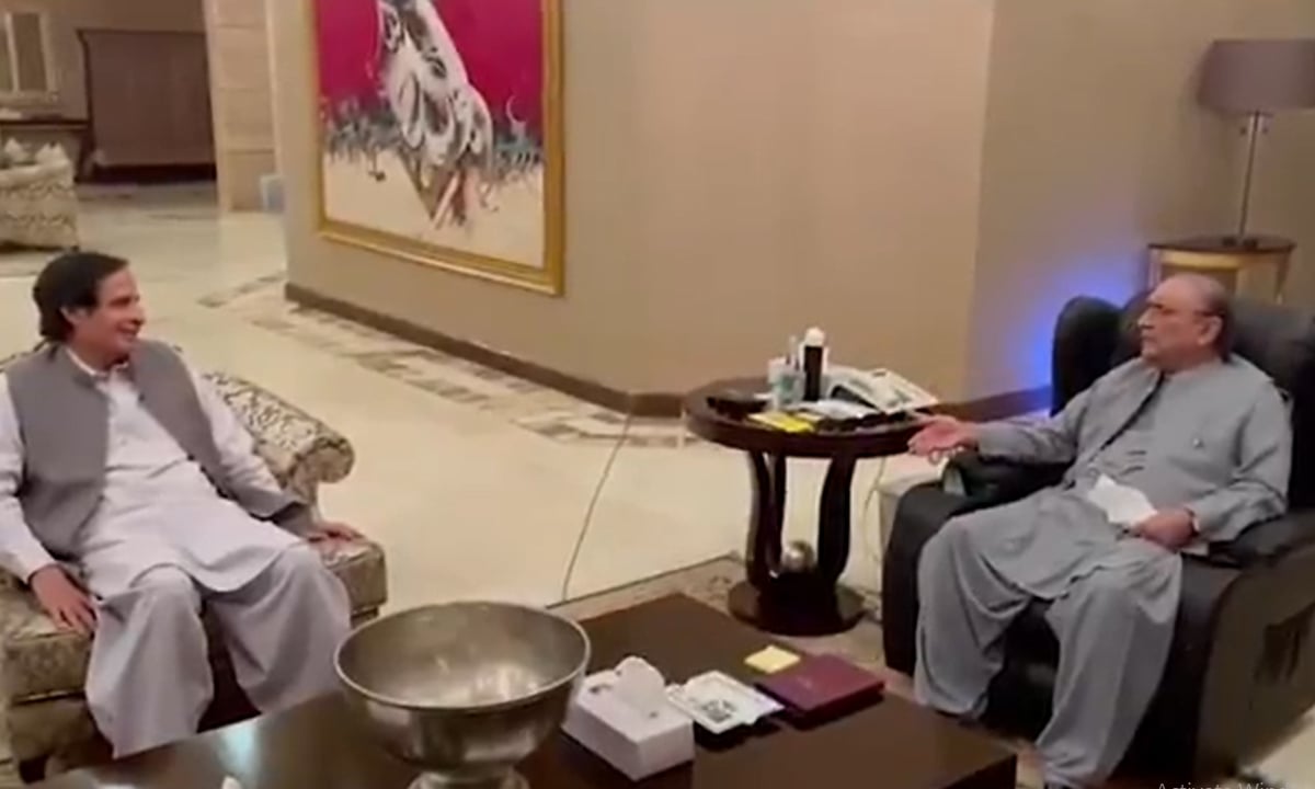 Zardari left high and dry as PML-Q refuses to support no trust move against Imran Khan