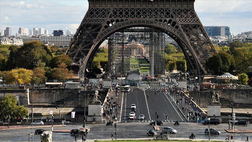 Far-right ideas, attacks against Muslims spread alarmingly in France