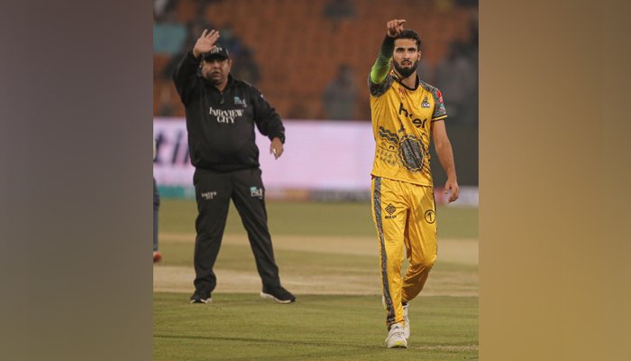 Saqib Mahmood pulls out of PSL for national duty
