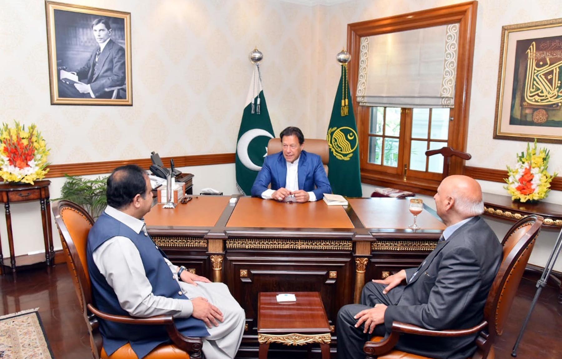 Imran confident of trust vote triumph despite rebel MPs, coalition rupture threats