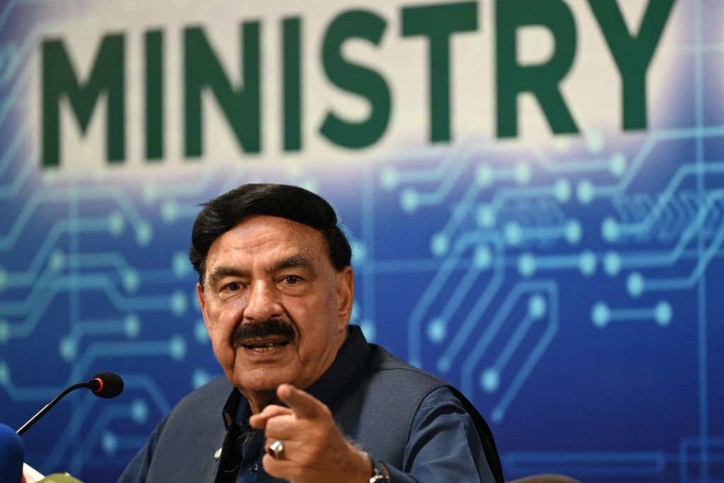 Rasheed expresses disapproval of government's 'shameless' conduct