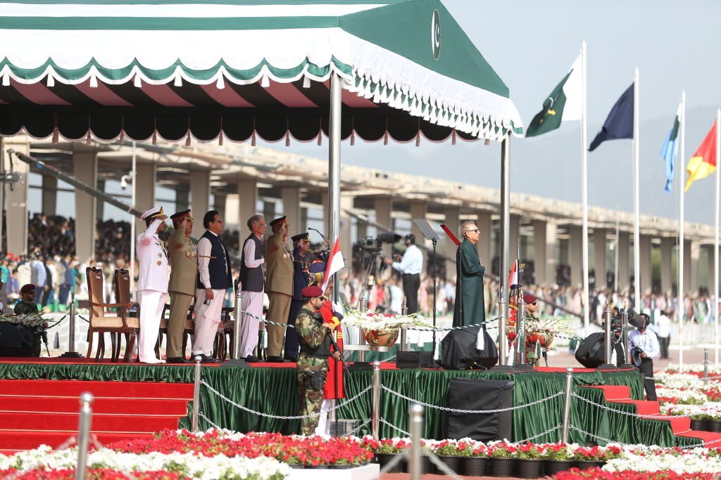 Military shows off might in pomp-filled Pakistan Day parade