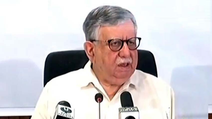 Govt continuously bringing reforms: Tarin