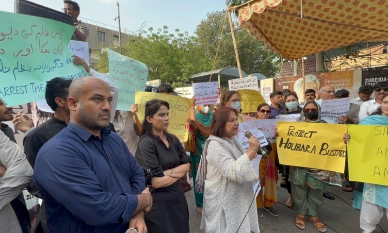 Civil society demands justice for Nazim Jokhio at protest outside KPC