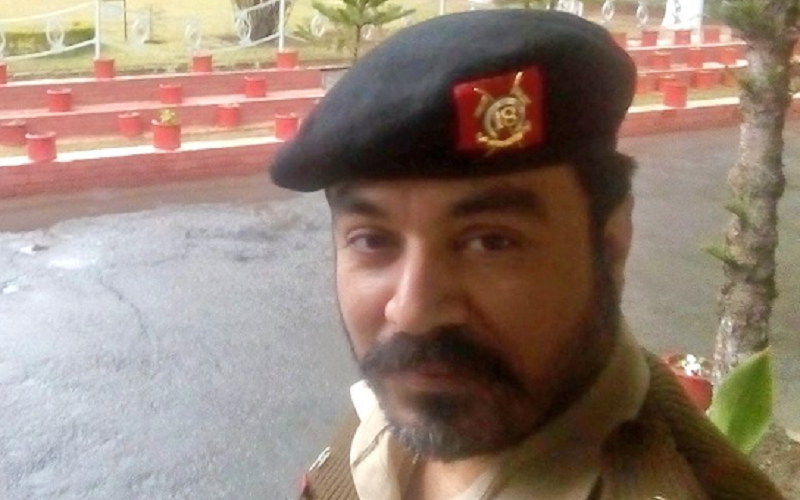 'Missing' ex-army officer reaches London 'safely'