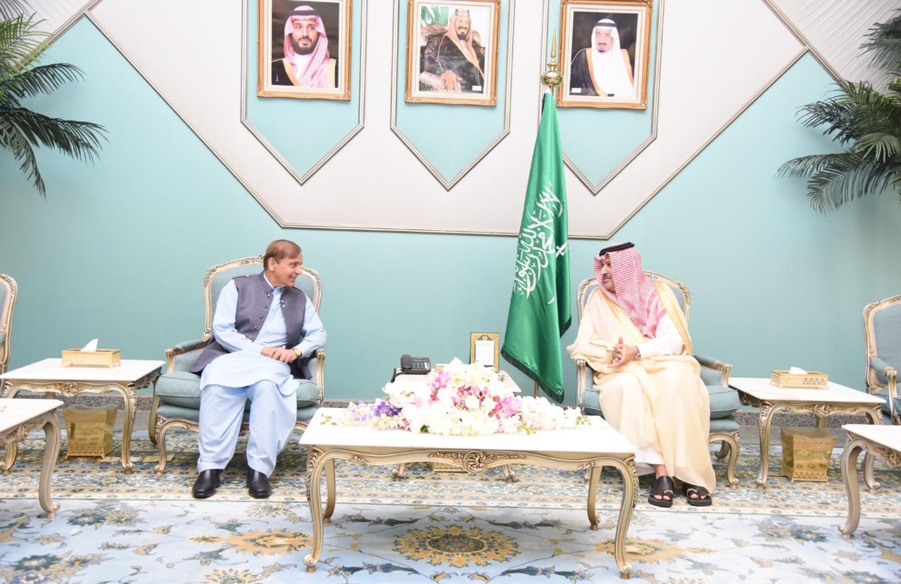 PM Shehbaz arrives in Saudi Arabia on 3-day visit