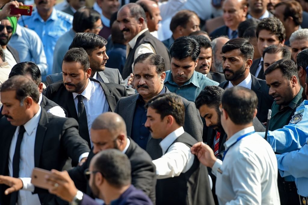 NAB summons Buzdar in wealth case