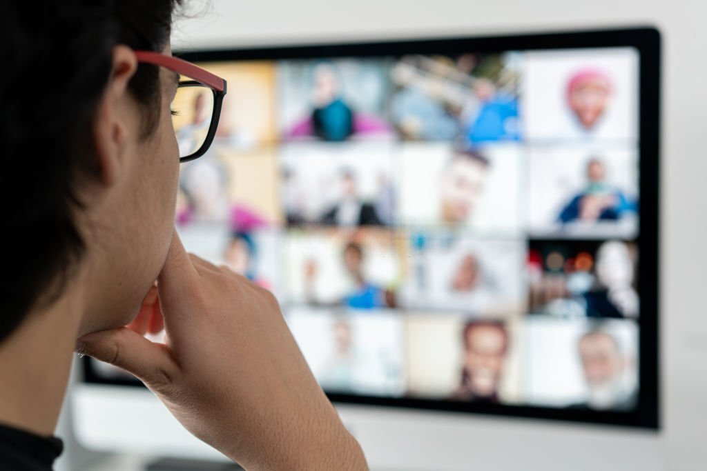 Videoconferencing hinders creativity, study finds