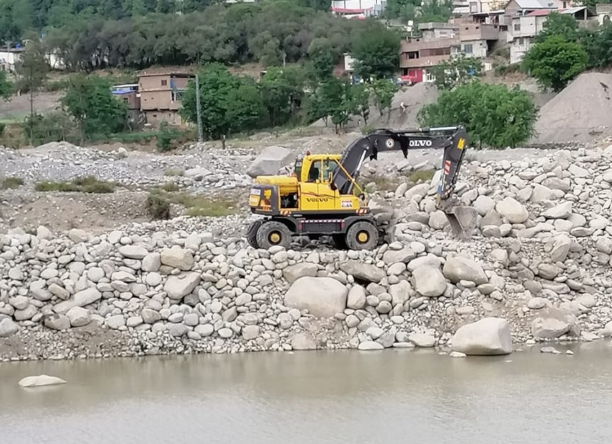 Illegal, unscientific mining turning Swat River into ruins