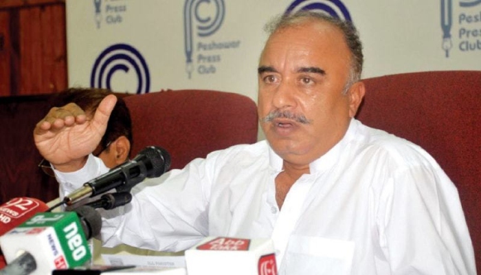 President accepts Farman's resignation as KP governor