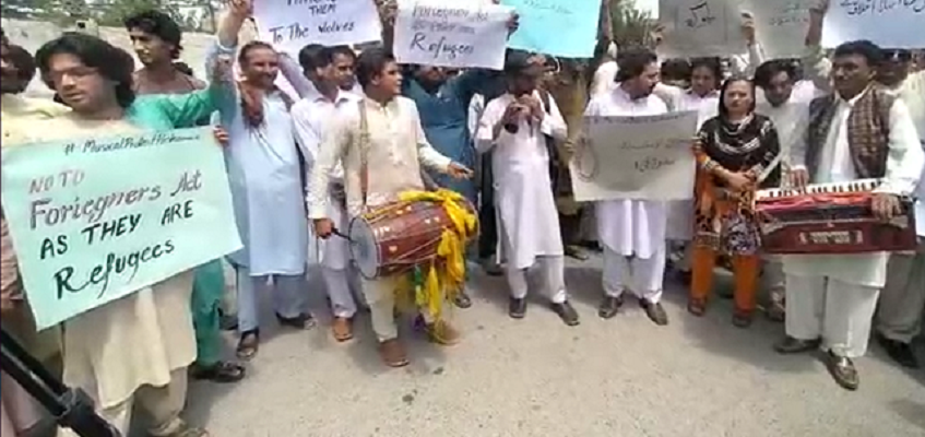 Exiled Afghan artists protest arrests in Peshawar