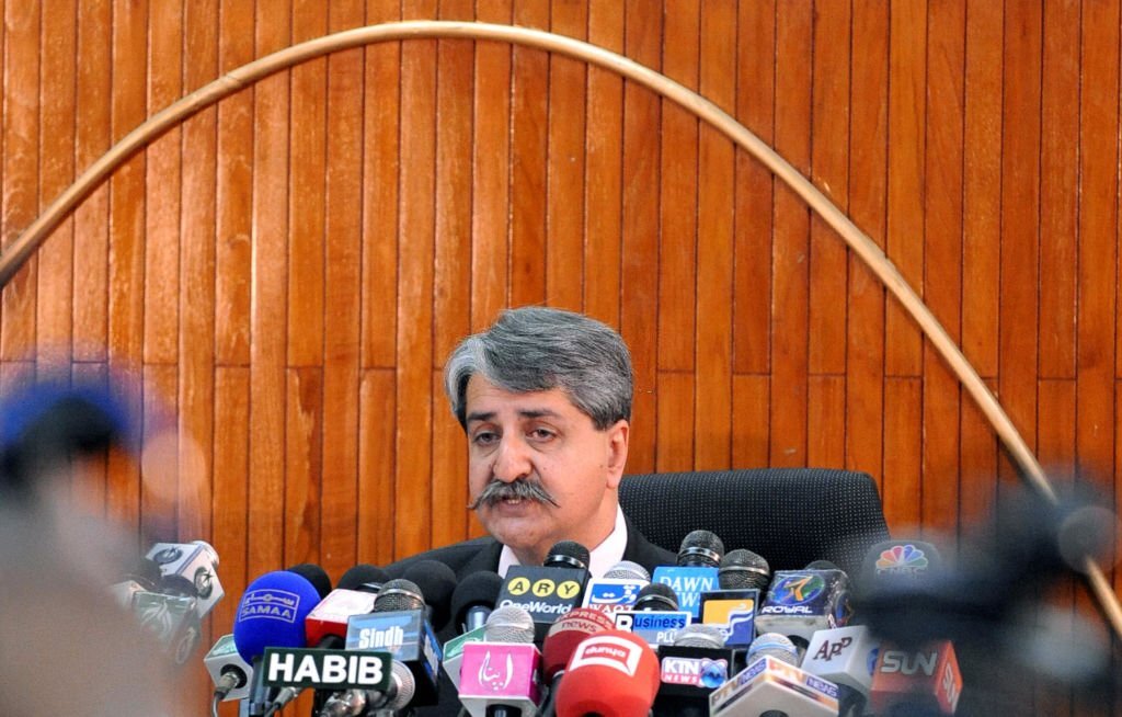 Measures being taken to enhance trade with C. Asian countries: minister