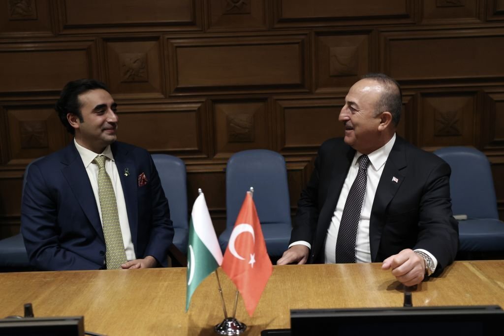 Bilawal, Turkish FM vow to strengthen trade relations