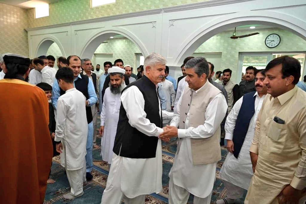 Two Eids dilemma: KP celebrates Eid, rest of country fasts