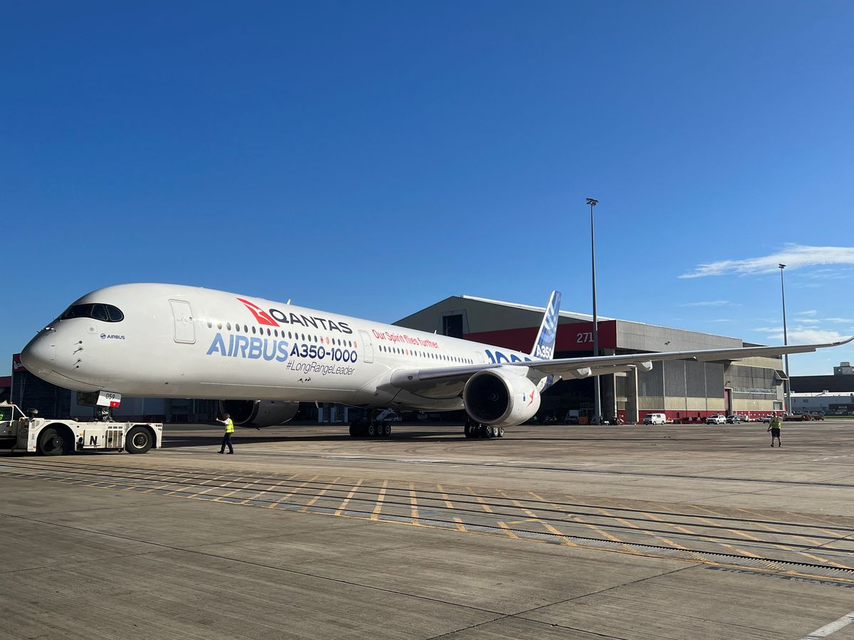 Qantas bets on non-stop Sydney-London flights with Airbus order