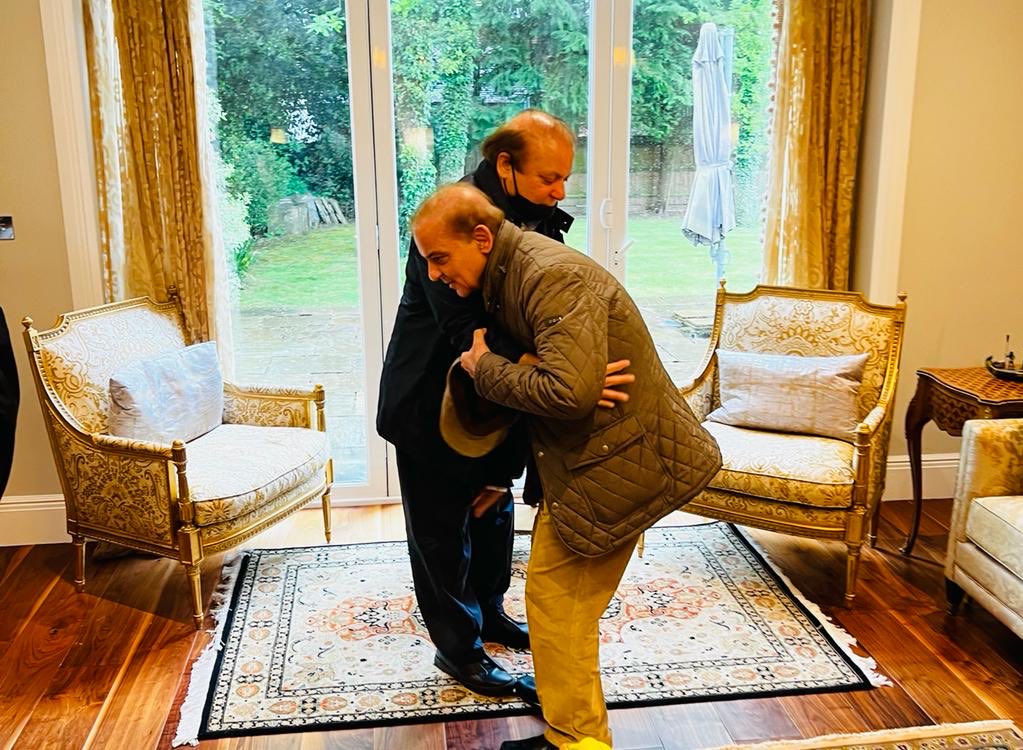Nawaz Sharif, PM Shehbaz meet in London with early elections atop agenda list