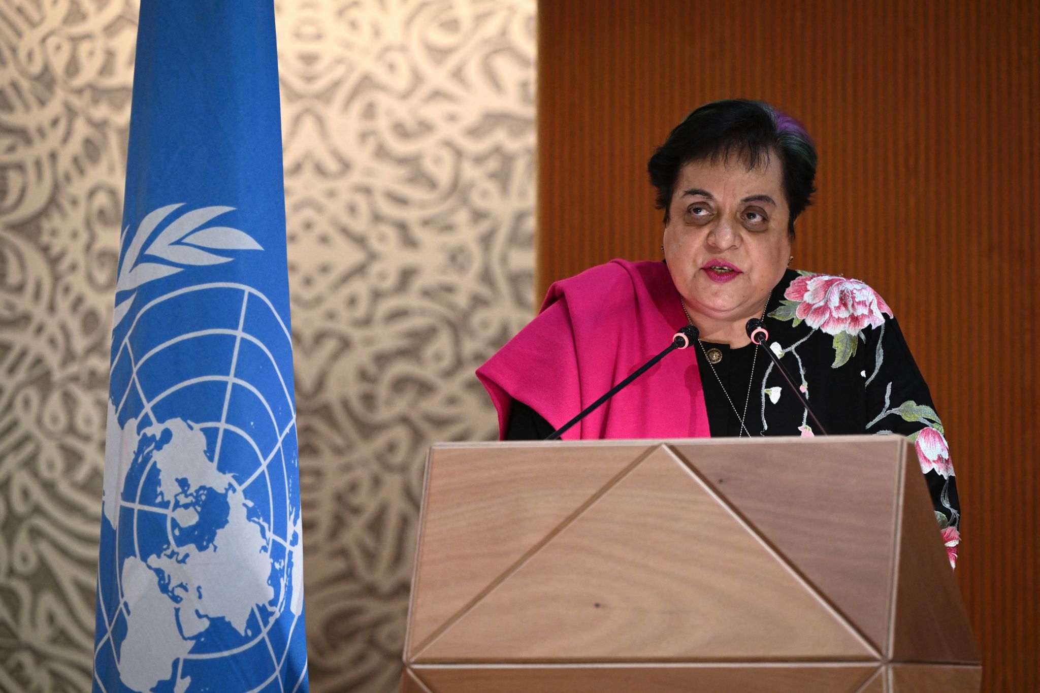 Mazari resigns from PTI and politics