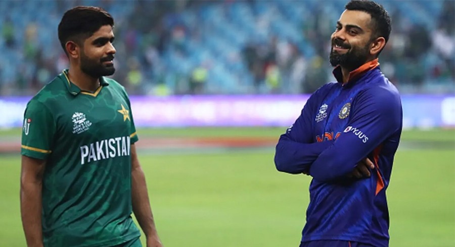 'Keep Shining And Rising' Kohli responds to Babar's 'Stay Strong' message