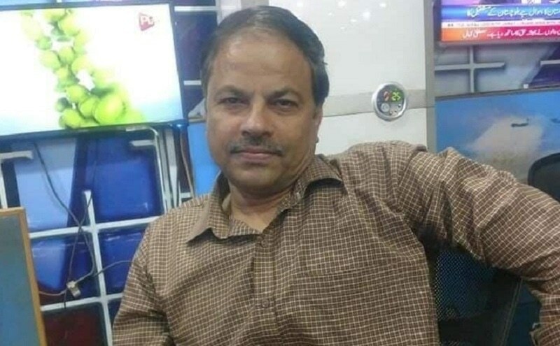 Karachi journalist picked up by men in plainclothes: police