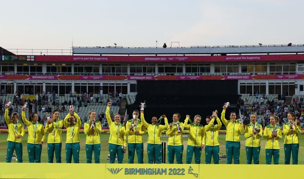 Australia win historic cricket gold at Commonwealths as athletics wraps up