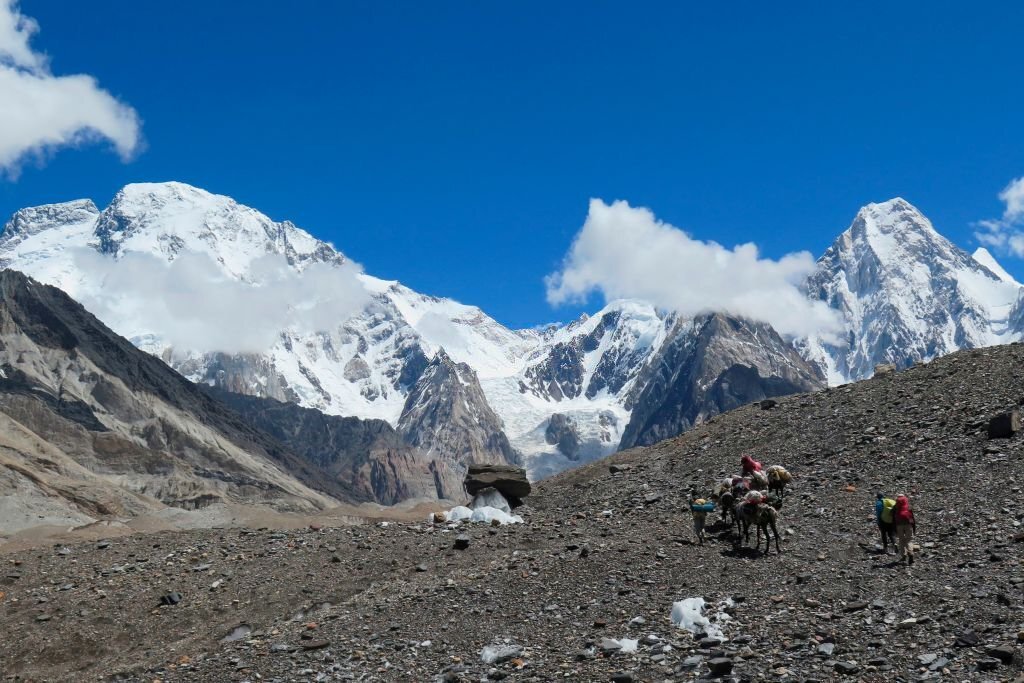 Glacier collapse triggers flooding in Chilas village