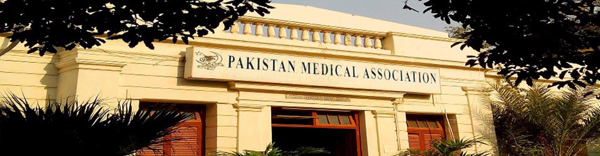PMA delegation visits flood relief camp in Rojhan to examine patients