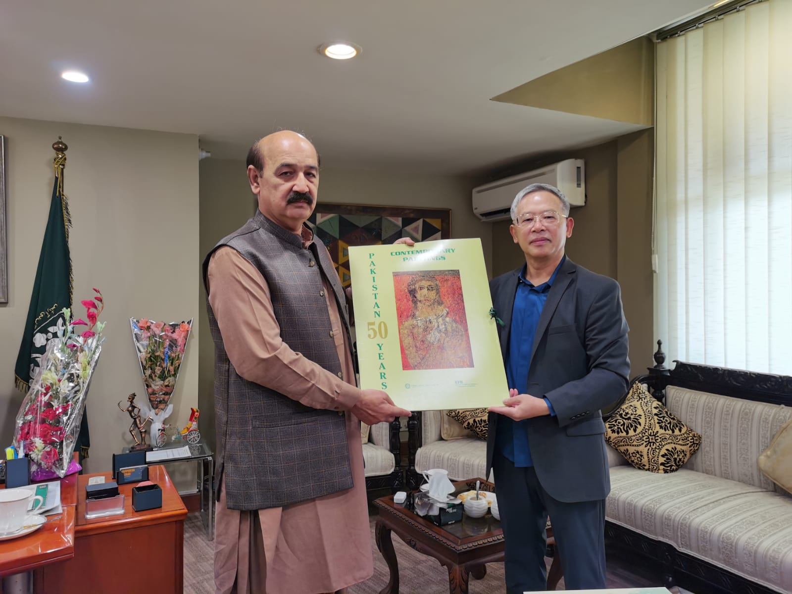 Chinese Cultural Counsellor holds meeting with new PNCA chief, discuss cultural cooperation