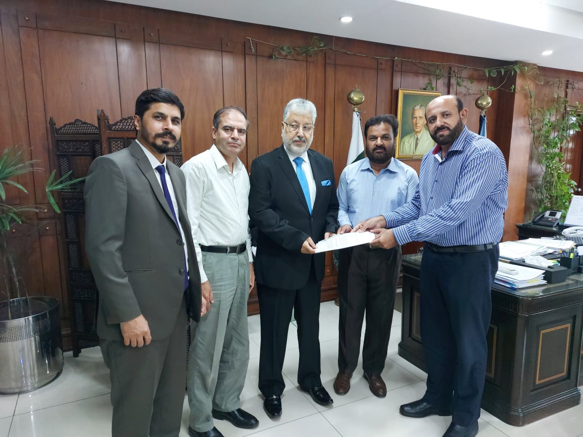 PU delegation calls on HEC boss