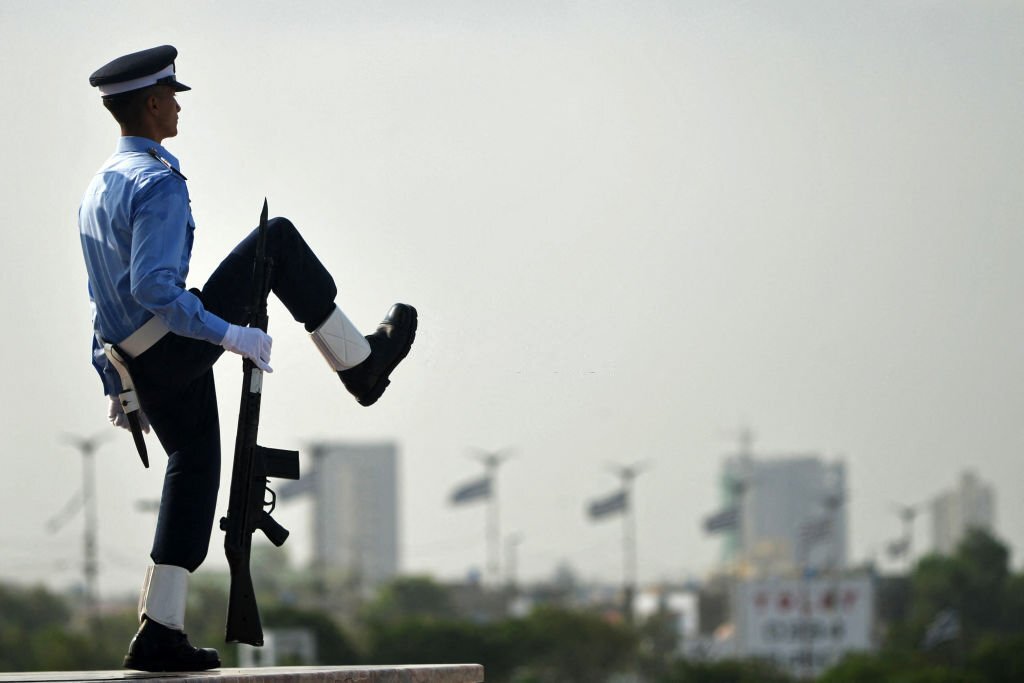 Besieged by floods, nation quietly commemorates 1965 war