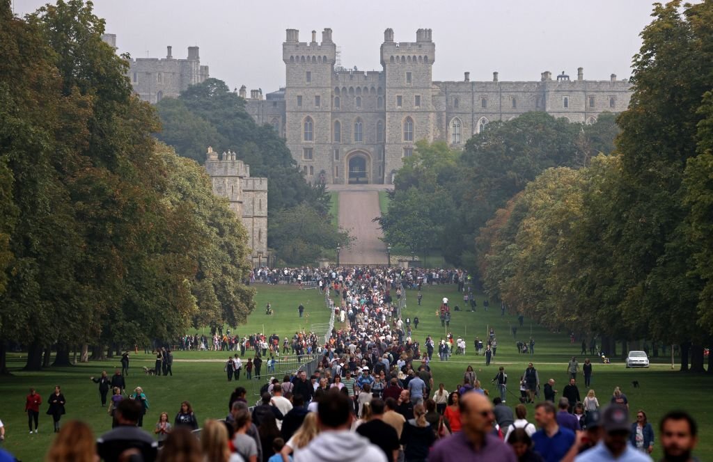 Pakistan observes state mourning today to mark Queen Elizabeth's death