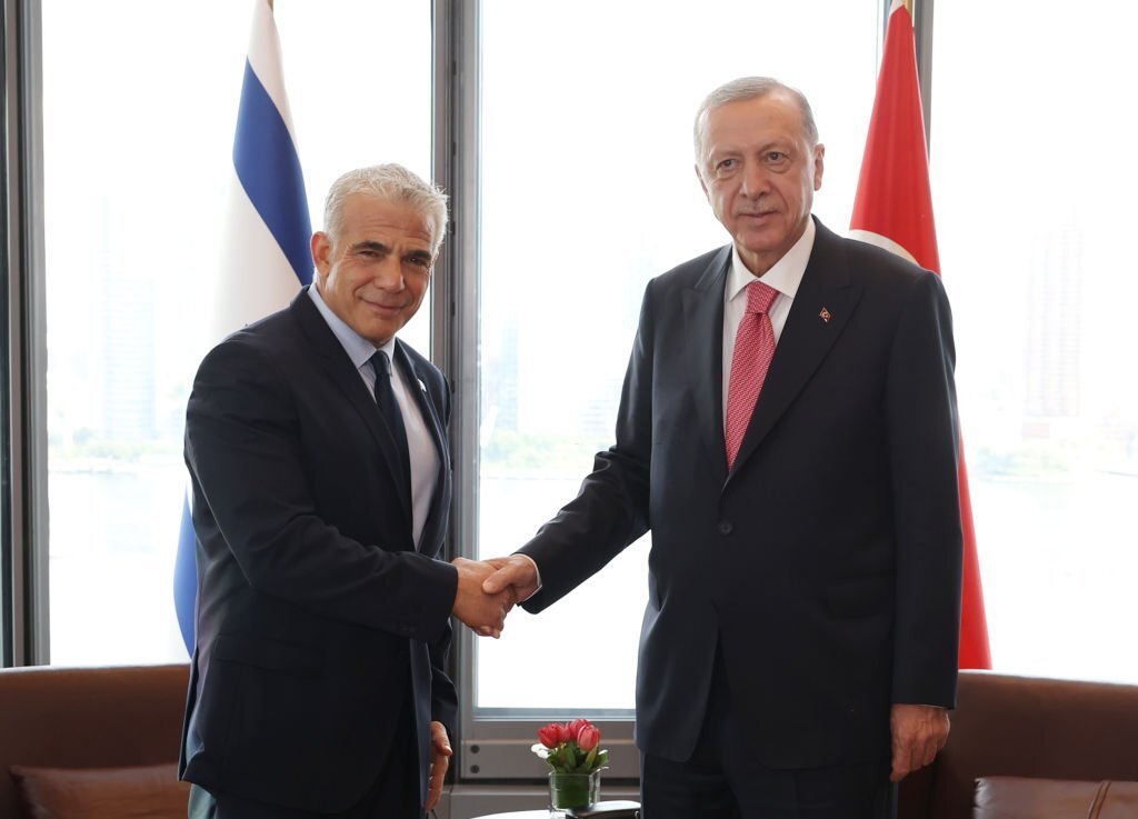 Israeli, Turkish leaders hold first meeting since 2008