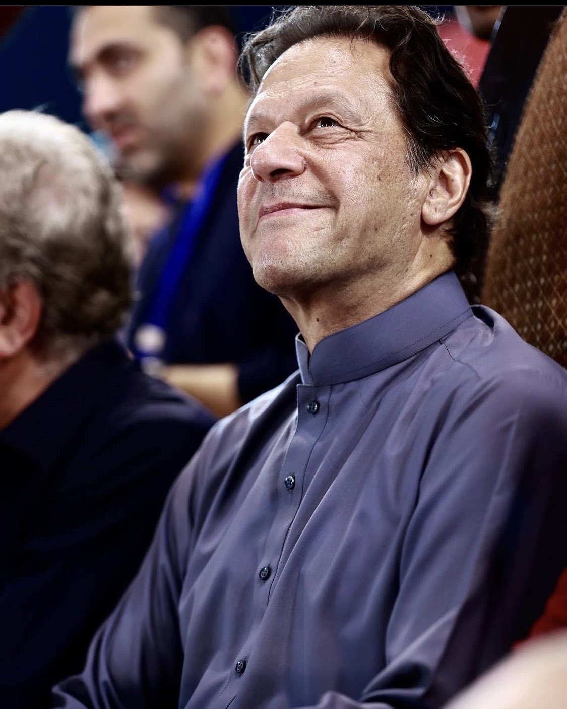 Establishment to be held responsible if economy collapses further: Imran Khan